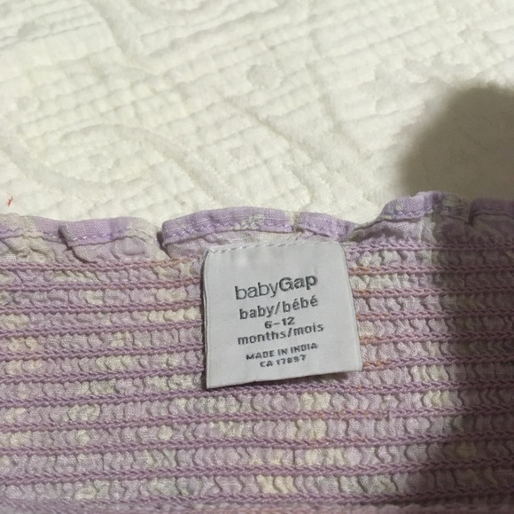 6-12m (4/$20) Baby Gap Smocked Sunsuit - Picture 3 of 9